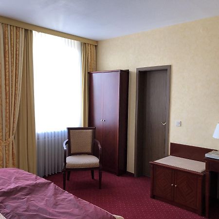 Frischbier's Gästezimmer Schmelz-Primsweiler Exterior foto