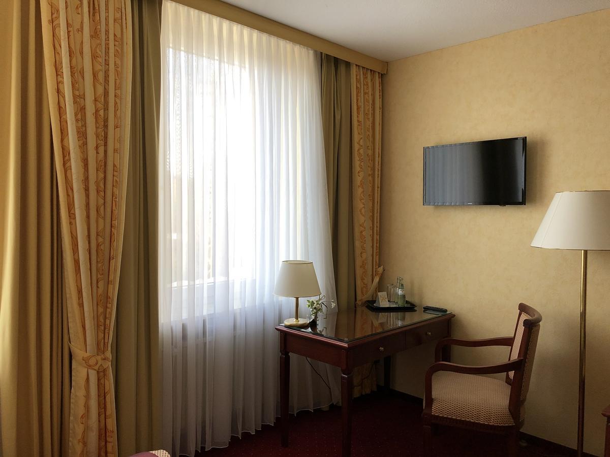 Frischbier's Gästezimmer Schmelz-Primsweiler Exterior foto