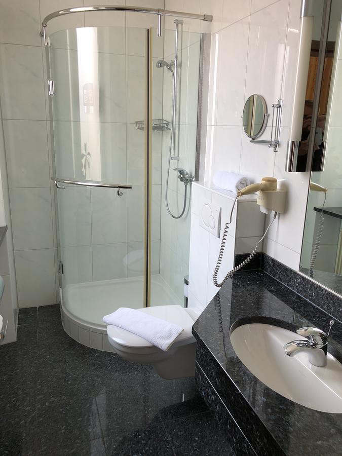 Frischbier's Gästezimmer Schmelz-Primsweiler Exterior foto