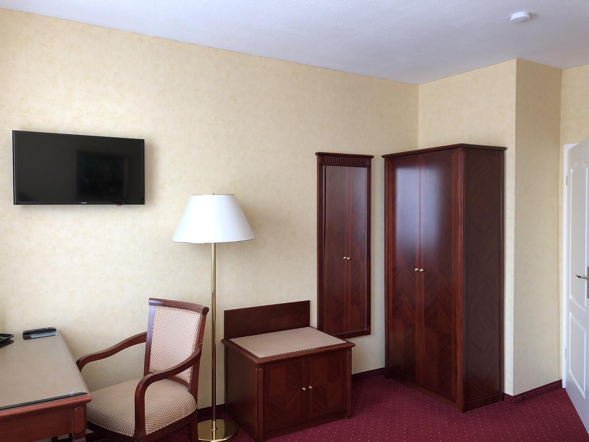 Frischbier's Gästezimmer Schmelz-Primsweiler Exterior foto